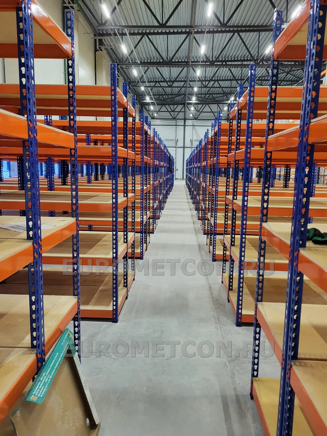 Среднегрузовые полочные стеллажи OTTOBOCK